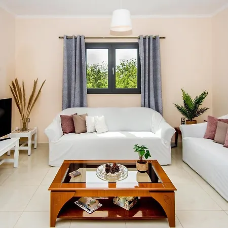 Aella Apartament